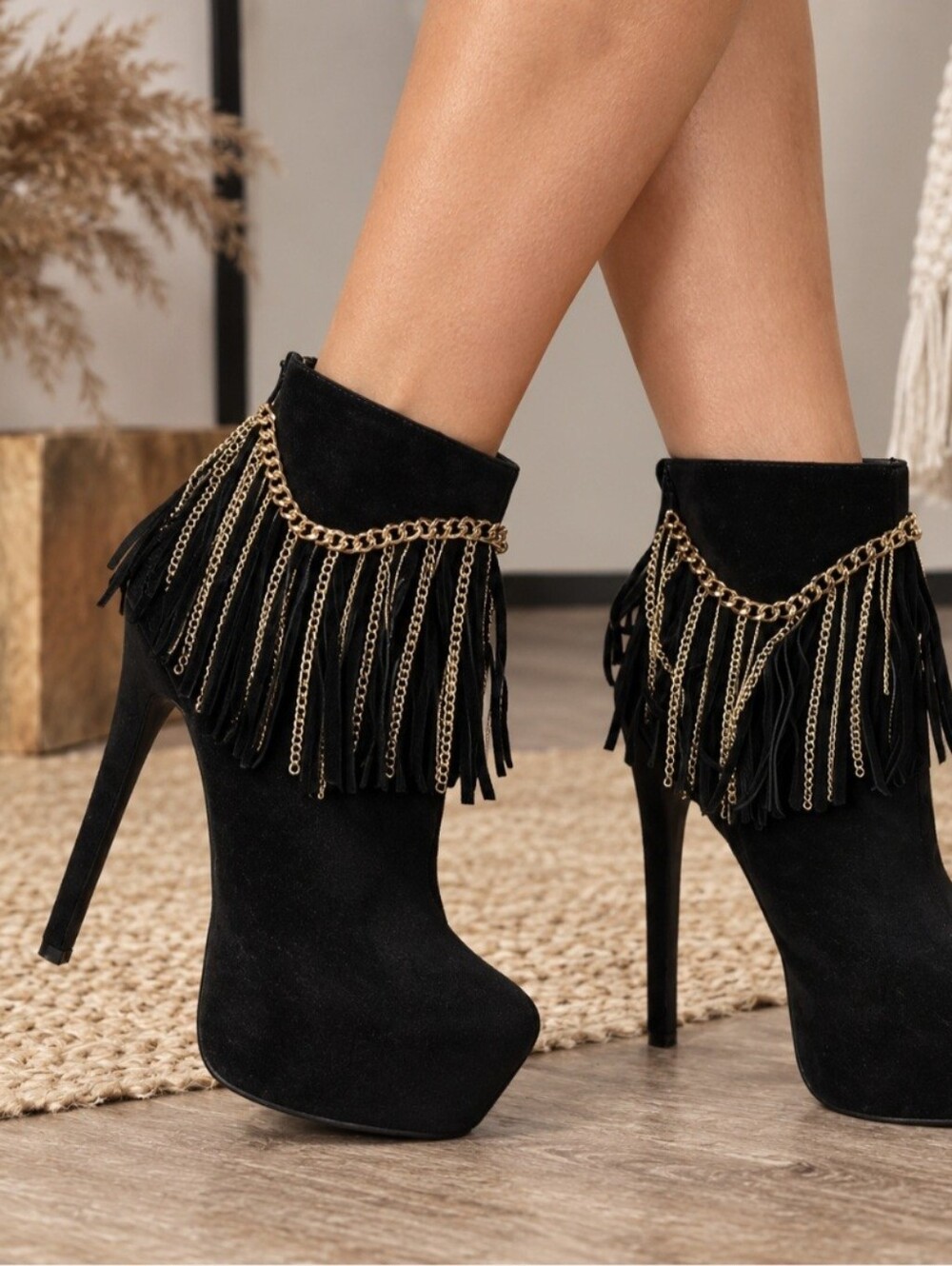 Bebe Suede Black Gold Chains Platform Boots Booties Pumps Sz 8